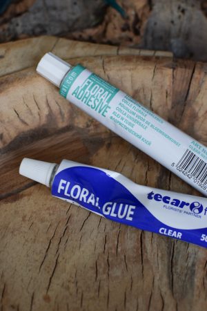 Floraler Kleber Floralkleber Alternative zur Heissklebepistole im Mrs Greenery Shop bestellen