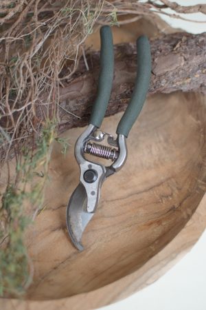 Gartenschere Floristikschere Schere mini klein Metallschere im Mrs Greenery Shop kaufen bestellen Naturdeko Deko natürlich dekorieren