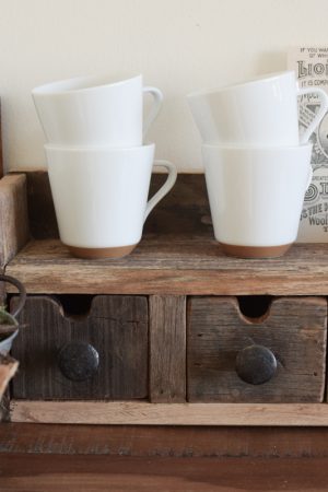Hängekästchen Hängekasten Vintage Holzregal Küche Diele zur Aufbewahrung Dekoidee Deko Regal im Mrs Greenery Shop bestellen