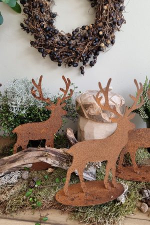 Herbstdeko Weihnachtsdeko Rostdeko Rosthirsch Metalldeko Hirsch Dekoidee Kranz Kränze herbstlich dekorieren im Mrs Greenery Shop bestellen kaufen