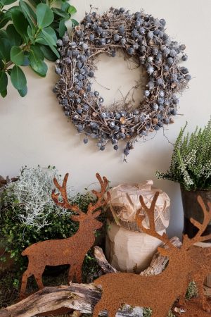 Herbstdeko Weihnachtsdeko Rostdeko Rosthirsch Metalldeko Hirsch Dekoidee Kranz Kränze herbstlich dekorieren im Mrs Greenery Shop bestellen kaufen