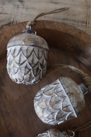 Holz Anhänger Eichel Holzeichel Aufhänger Hänger Weihnachtsanhänger Holzdeko Advent Weihnachten natürliche Weihnachtsdeko im Mrs Greenery Shop bestellen