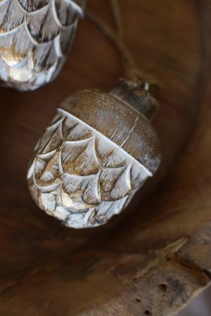 Holz Anhänger Eichel Holzeichel Aufhänger Hänger Weihnachtsanhänger Holzdeko Advent Weihnachten natürliche Weihnachtsdeko im Mrs Greenery Shop bestellen