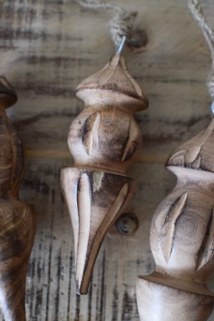 Holz Anhänger Tropfen Aufhänger Hänger Weihnachtsanhänger Holzdeko Advent Weihnachten natürliche Weihnachtsdeko im Mrs Greenery Shop bestellen