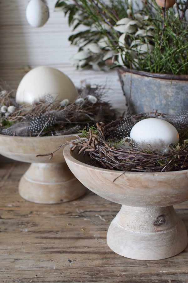 Holzschale mit Fuß Fuss. Schale aus Holz Natur Naturholz Dekoschale Dekoidee im Mrs Greenery Shop bestellen Osterdeko Osternest Osteridee Ostereier