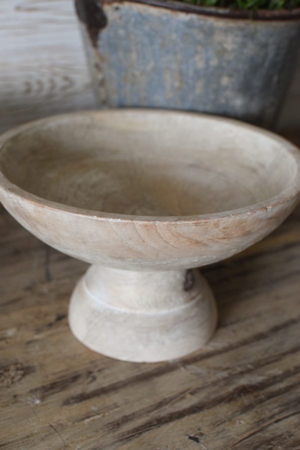 Holzschale mit Fuß Fuss. Schale aus Holz Natur Naturholz Dekoschale Dekoidee im Mrs Greenery Shop bestellen