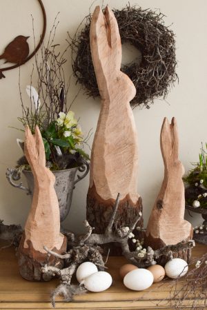 Hase Holzhase Osterhase Vollholz saegekunst unbehandelt naturhase dekohase handarbeit osterdeko deko dekoidee holzdeko naturdeko im Mrs Greenery Shop bestellen kaufen