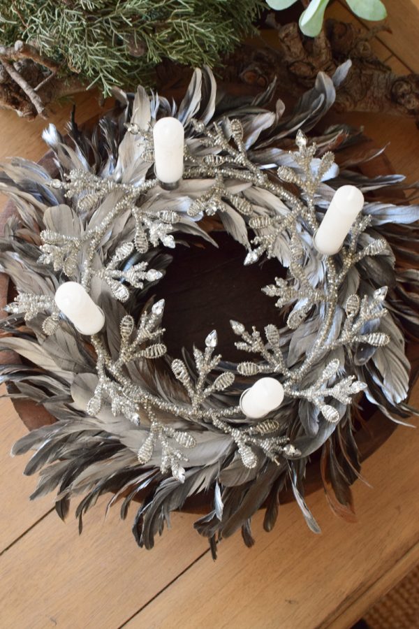 Kerzenhalter rund Kerzenstecker Adventskranz Federkranz Kranz Fertigkranz Dekokranz Federn im Mrs Greenery Shop bestellen kaufen Kranz Kränze