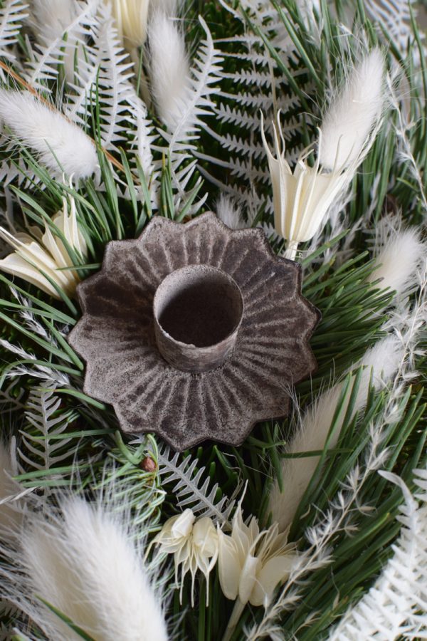 Kerzenhalter Stabkerzen Kerze Adventskranz Kerzenständer Metalldeko antik vintage Metalldeko Weihnachtsdeko Adventsdeko im Mrs Greenery Shop bestellen kaufen