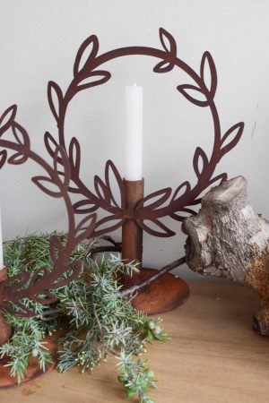 Kerzenhalter Kerzenständer Lorbeerkranz Weihnachtdeko Fensterdeko Rostdeko Dekoidee im Mrs Greenery Shop bestellen kaufen