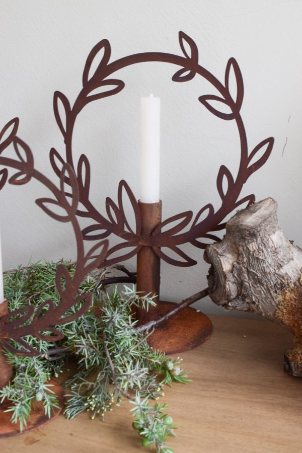Kerzenhalter Kerzenständer Lorbeerkranz Weihnachtdeko Fensterdeko Rostdeko Dekoidee im Mrs Greenery Shop bestellen kaufen