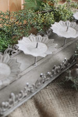 Kerzentablett Adventstablett Adventskerzen Kerzenhalter antik grau Tablett mit Kerzenständer Adventsdeko Weihnachtsdeko im Mrs Greenery Shop bestellen