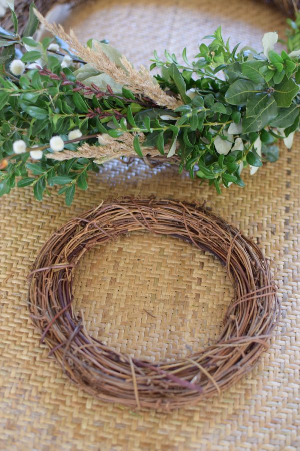 Rebenkranz Kranz Kränze kreativ binden kranzbinden diy kreativsein mit Mrs Greenery. NaturKranz bestellen kaufen