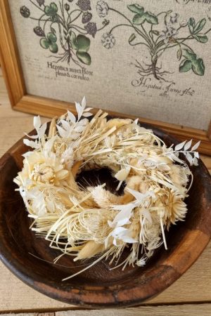 Kranz Kränze Mini-Kränze Trockenblumen getrocknete Blüten Trockenblumenkranz weiss pastell im Mrs Greenery Shop bestellen kaufen