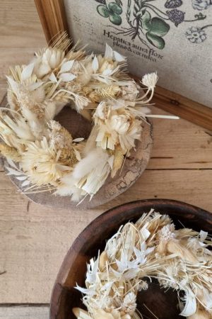 Kranz Kränze Mini-Kränze Trockenblumen getrocknete Blüten Trockenblumenkranz weiss pastell im Mrs Greenery Shop bestellen kaufen