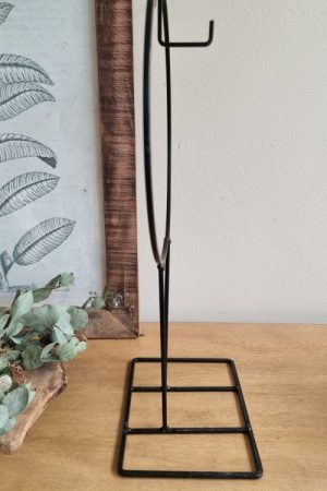 Kranzständer Kranz-Ständer zum Aufhängen von Kränzen. Kranz Kranzdeko Aufsteller im Mrs Greenery Shop bestellen kaufen