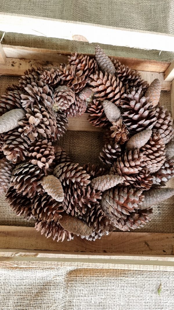 Kranz Zapfenkranz Kränze Herbstkranz weihnachtskranz deko Naturdeko im Mrs Greenery Shop bestellen kaufen kreativsein wanddeko