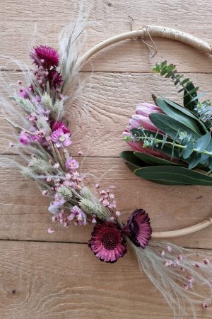 Loop Kranz binden mit Trockenblumen: Online Workshop inkl. Material Kränze selber machen aus getrockneten Blumen. Trockenblumenkranz, Kränze selbermachen Anleitung Loopkranz DIY Selberbinden selbermachen