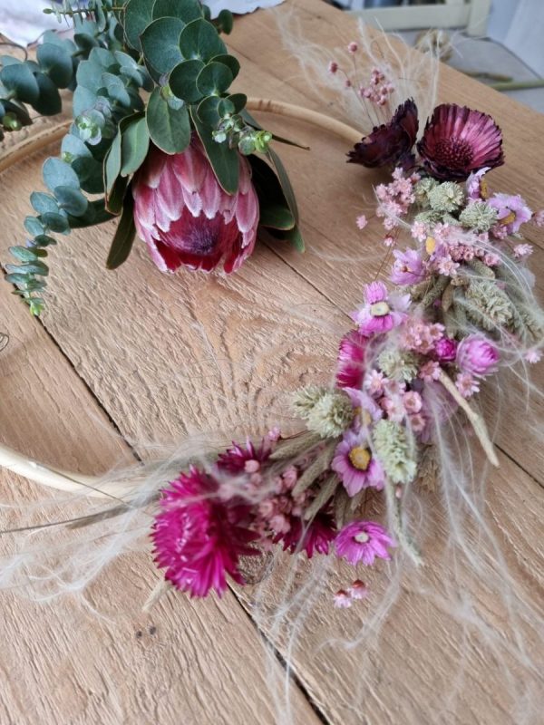 Loop Kranz binden mit Trockenblumen: Online Workshop inkl. Material Kränze selber machen aus getrockneten Blumen. Trockenblumenkranz, Kränze selbermachen Anleitung Loopkranz DIY Selberbinden selbermachen