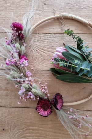 Loop Kranz binden mit Trockenblumen: Online Workshop inkl. Material Kränze selber machen aus getrockneten Blumen. Trockenblumenkranz, Kränze selbermachen Anleitung Loopkranz DIY Selberbinden selbermachen