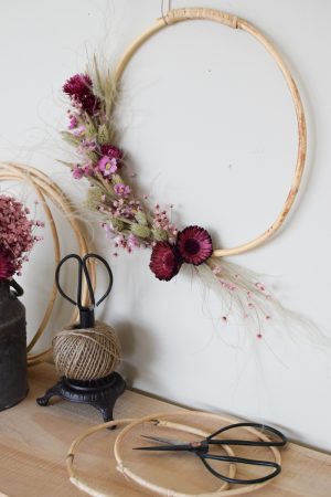 Loop Kranz binden mit Trockenblumen: Online Workshop inkl. Material Kränze selber machen aus getrockneten Blumen. Trockenblumenkranz, Kränze selbermachen Anleitung Loopkranz DIY Selberbinden selbermachen