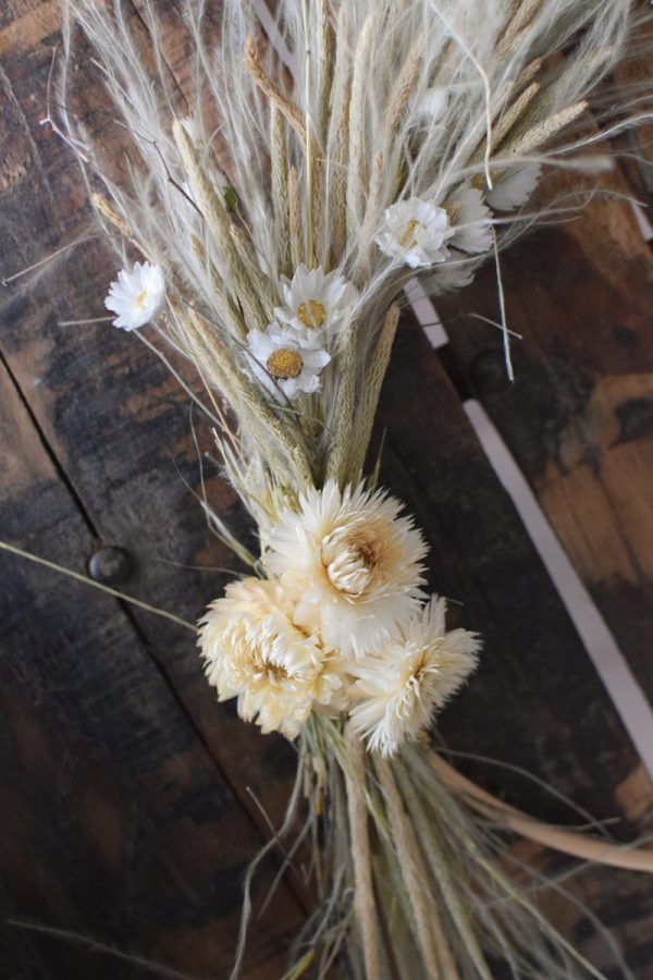 Loop Kranz binden mit Trockenblumen: Online Workshop inkl. Material Kränze selber machen aus getrockneten Blumen. Trockenblumenkranz, Kränze selbermachen Anleitung Loopkranz DIY Selberbinden selbermachen