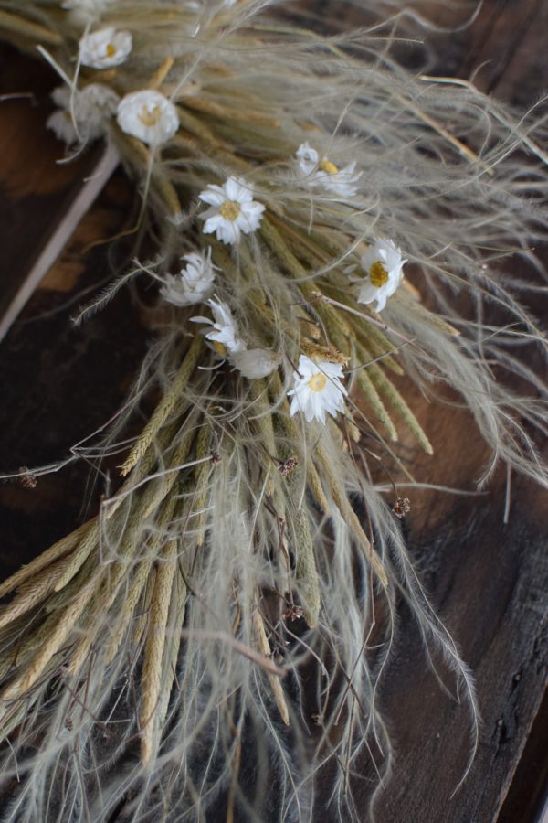 Loop Kranz binden mit Trockenblumen: Online Workshop inkl. Material Kränze selber machen aus getrockneten Blumen. Trockenblumenkranz, Kränze selbermachen Anleitung Loopkranz DIY Selberbinden selbermachen