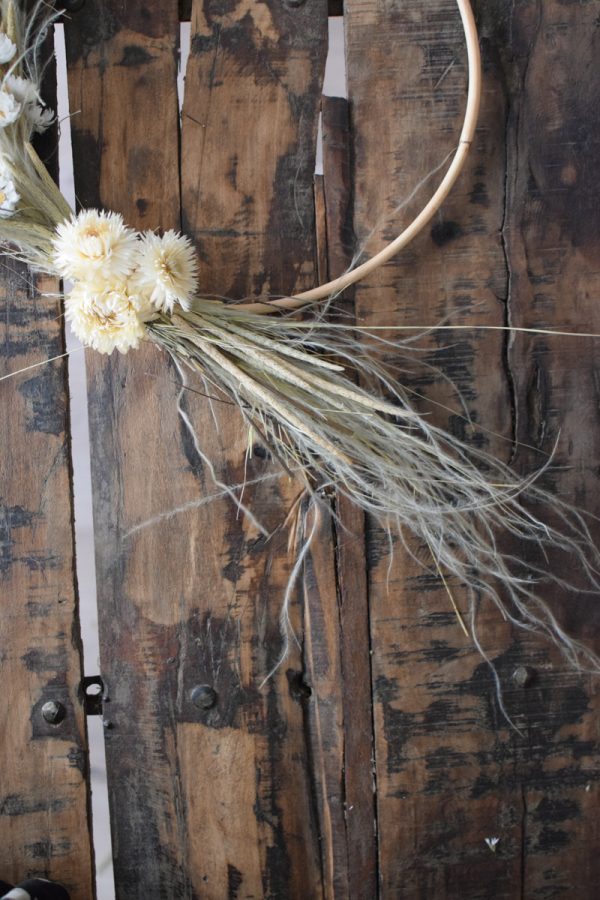 Loop Kranz binden mit Trockenblumen: Online Workshop inkl. Material Kränze selber machen aus getrockneten Blumen. Trockenblumenkranz, Kränze selbermachen Anleitung Loopkranz DIY Selberbinden selbermachen