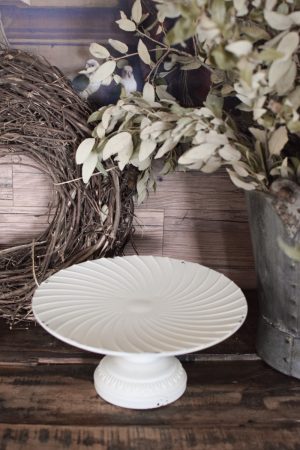 Metall Tablett creme weiß antik-look. Dekotablett Etagere Dekoidee Deko im Mrs Greenery Shop bestellen