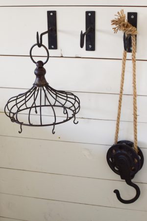 Metallkrone zum Hängen- Kräuterkrone zum Aufhängen in Küche und Garten- Dekokrone im Mrs Greenery Shop bestellen kaufen