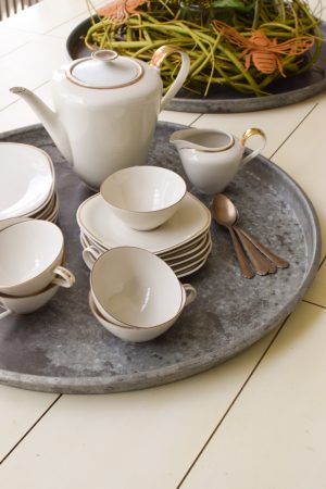 Großes rundes tablett silber metall Metalltablett Küche Tischdeko antik im Mrs Greenery Shop bestellen kaufen