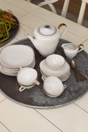 Großes rundes tablett silber metall Metalltablett Küche Tischdeko antik im Mrs Greenery Shop bestellen kaufen
