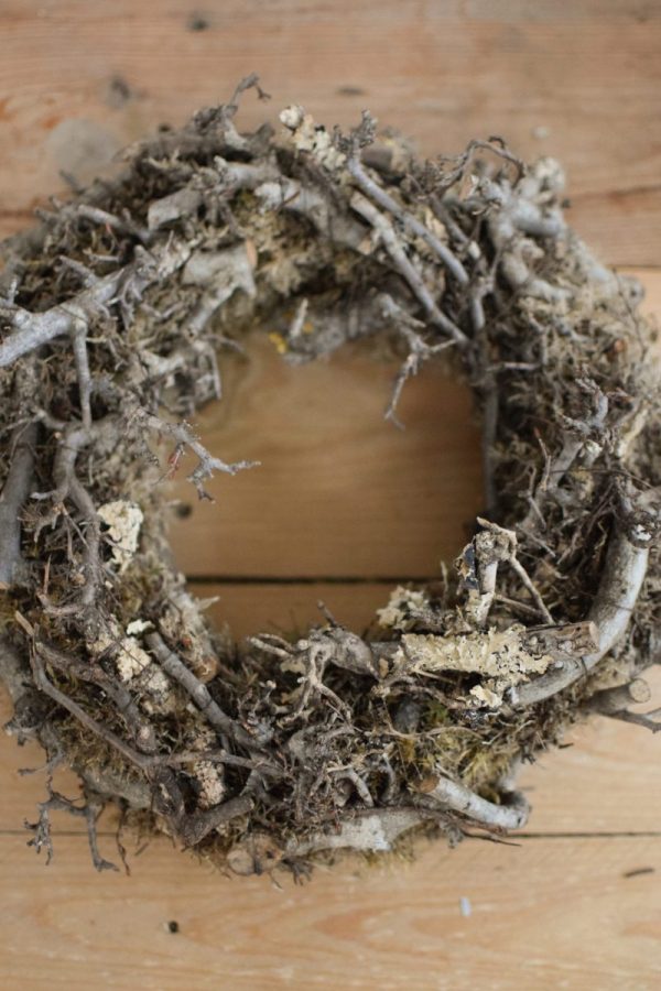 Mooskranz mit Bonsaiholz Holz Fertigkranz Kranz gebunden Naturdeko
