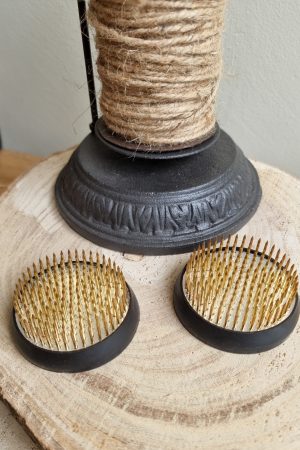 Steckigel Steckhilfe Metall für Blumen im Mrs Greenery Shop bestellen kaufen
