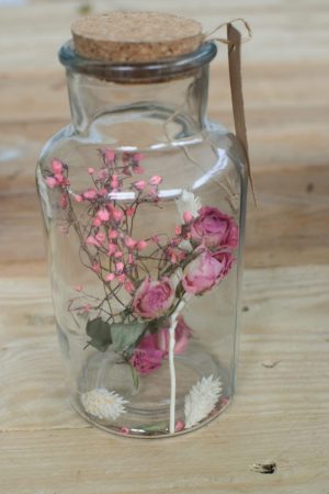 Naturdeko Glas Romantik mit Trockenblumen: getrockneten rosen deko dekoidee-geschenk vom Mrs Greenery Shop