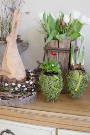 Naturdeko Frühlingsdeko Osterdeko Ostern Deko mit Naturmaterialien Sideboard Style im Mrs Greenery Shop bestellen kaufen