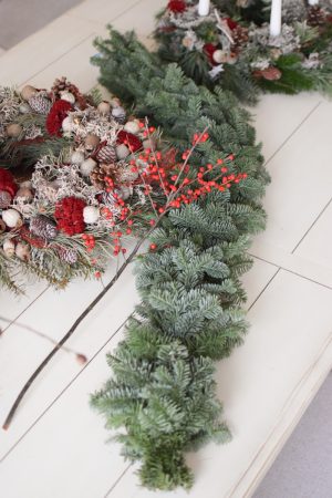 Nobilis Girlande frisch echt 100 cm handgebunden handarbeit tannengirlande weihnachtsgirlande Weihnachstdeko im Mrs Greenery Shop bestellen