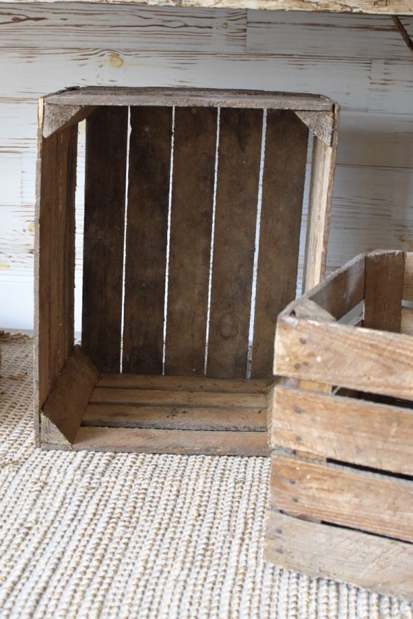 Obstkiste altes Land Holzkiste Dekokiste zur Aufbewahrung gebraucht alt antik Patina Kiste aus Holz im Mrs Greenery Shop bestellen kaufen