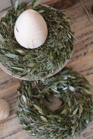 Oliven-Thymian Kranz fertig gebunden Kränze frisch im Mrs Greenery Shop bestellen Olivenkranz