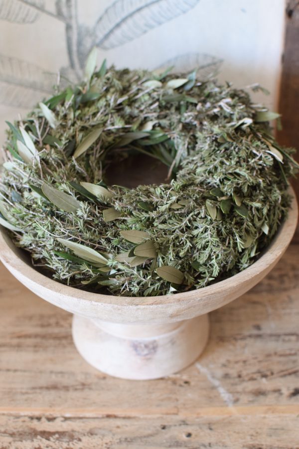 Oliven-Thymian Kranz fertig gebunden Kränze frisch im Mrs Greenery Shop bestellen Olivenkranz