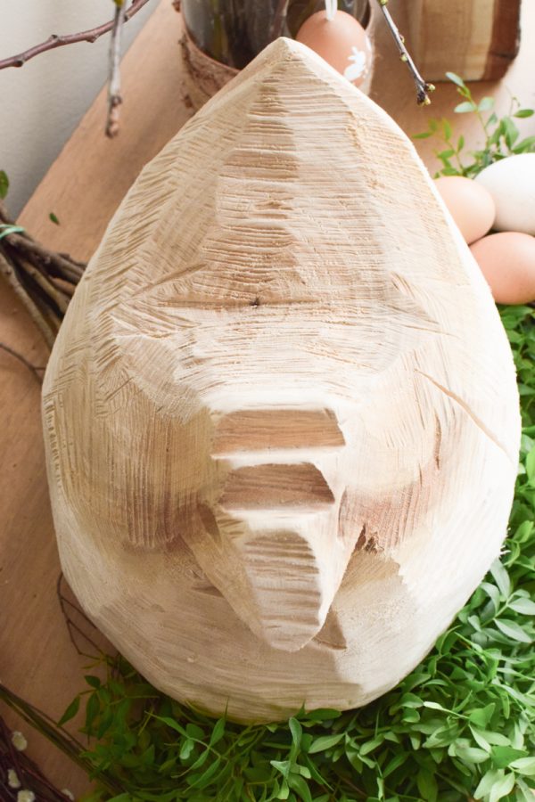 Henne Holzhenne pappelholz osternest handarbeit osterhenne osterdeko deko dekoidee holzdeko naturdeko im Mrs Greenery Shop bestellen kaufen