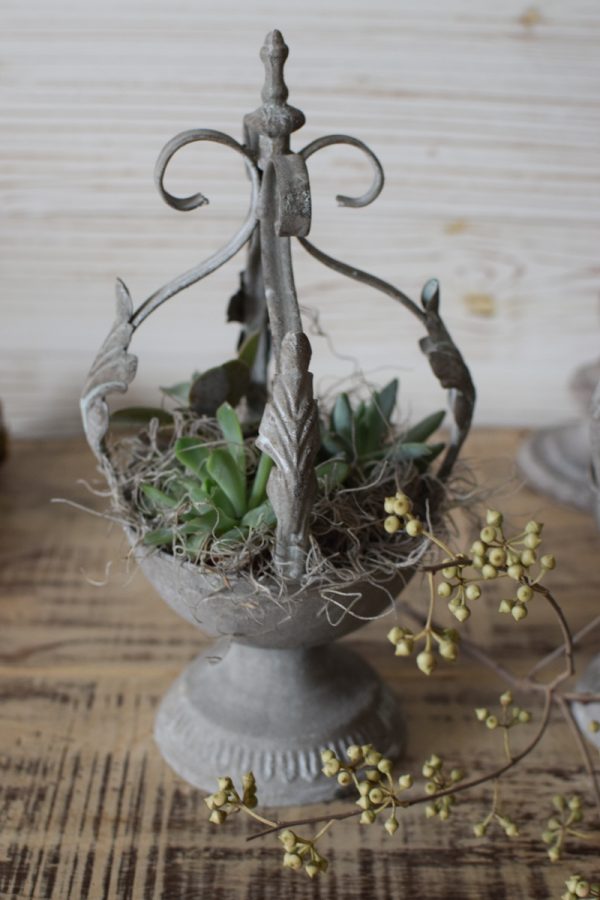 Pflanzkrone Metall Vintage Metalldeko Pflanzen grau Pflanztopf Gefäß Topfpflanze deko Dekoidee Mrs Greenery Shop