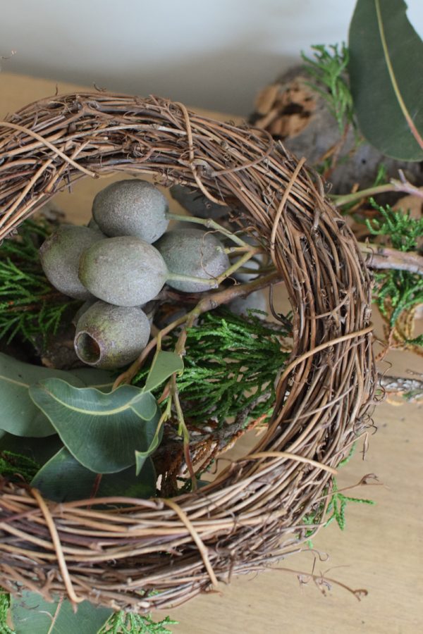 Rebenkranz natur 20 cm 30 cm Kranz Fertigkranz aus Reben Kranzrohling im Mrs Greenery Shop bestellen