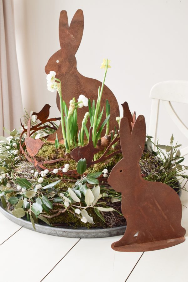 Hase Rosthase Rost Osterhase Rosthase Metallhase edelrost dekohase handarbeit osterdeko deko dekoidee holzdeko naturdeko im Mrs Greenery Shop bestellen kaufen