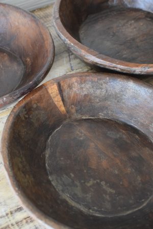 Antike Holzschale antikes Einzelstück handgefertigt. Schale aus Holz Tischdeko Dekoidee Mrs Greenery Shop