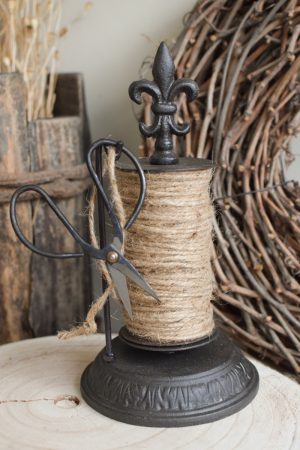 Schnurhalter mit Schere Bonsaischere Metallschere Schere Gartenschere Metall schwarz Schnurhalter mit Schere Metall. Fadenhalter Garnrollenhalter Garten im Mrs Greenery Shop bestellen kaufen