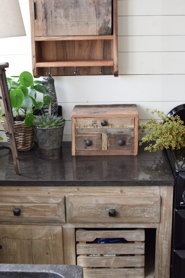 Holz-Schubkästchen für Küche und deinen Schreibtisch. Deko für die Landhausküche jetzt im Mrs Greenery Shop bestellen kaufen
