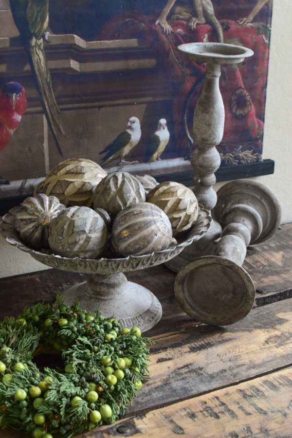 Tablett mit Fuss Antik-Optik. Metalldeko Dekoidee Metalltablett im Mrs Greenery Shop bestellen