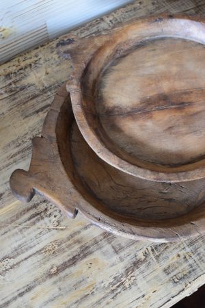 Antikes Holzstablett mit Griffen antikes Einzelstück handgefertigt. Schale aus Holz Tischdeko Dekoidee Mrs Greenery Shop