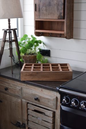 Holztablett Tablett Getränkekiste mit Einsatz. Holzkiste Kiste Holz im Mrs Greenery Shop bestellen